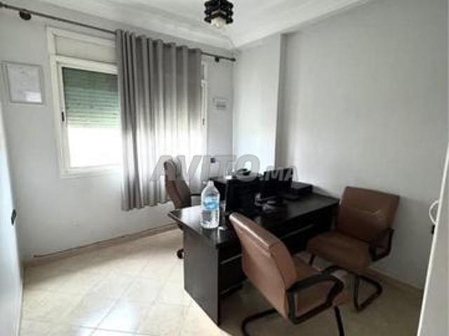 Bureau location à Hay Riad, Berkane