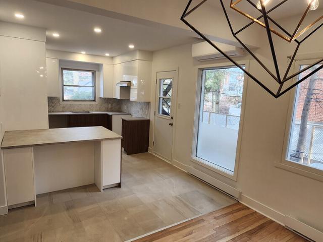 Apartment for rent in St. Leonard's, Quebec