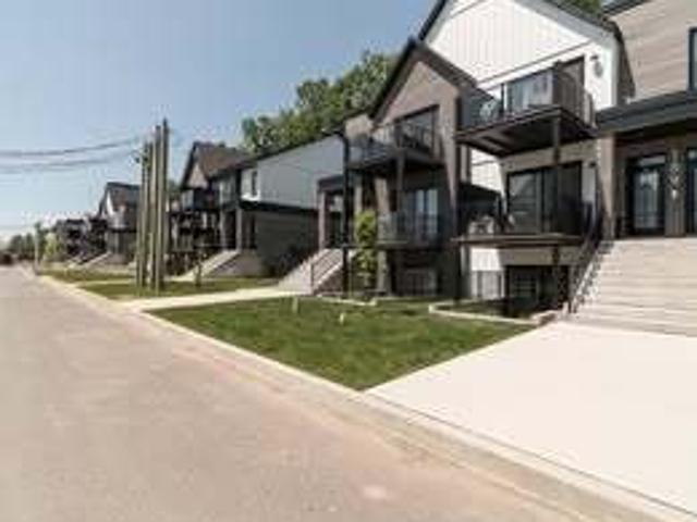 Apartment for rent in Brome-missisquoi, Quebec