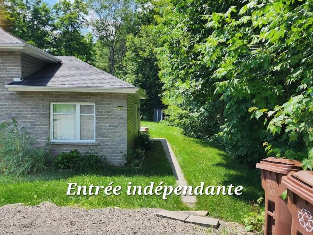 Apartment for rent in Laurentides, Quebec