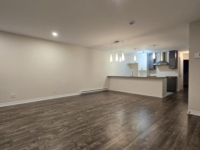 Apartment for rent in La Haute-yamaska, Quebec