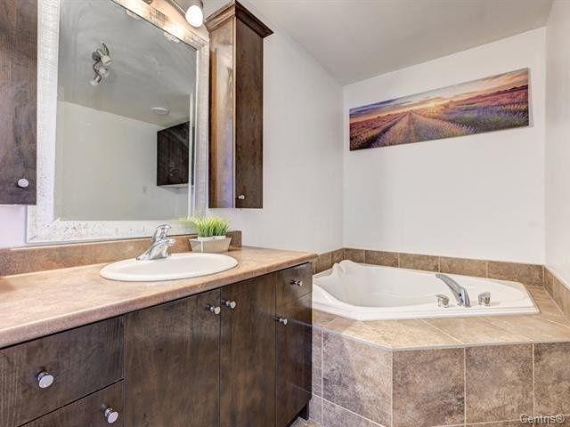 Apartment for rent in Saint-jean-sur-richelieu, Quebec