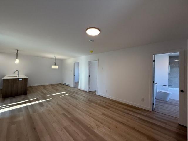 Apartment for rent in Les Appalaches, Quebec