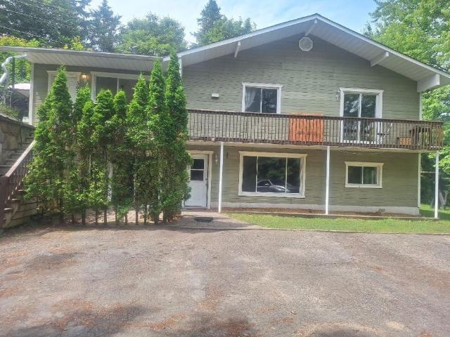 Apartment for rent in Saint-sauveur