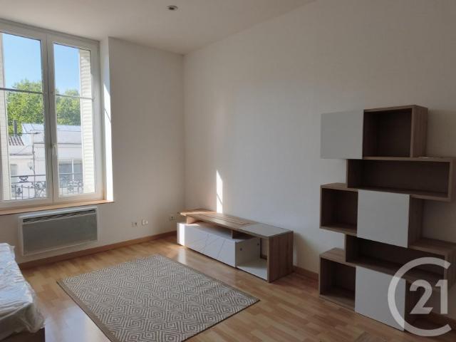 Appartement location à Neufchâteau, Vittel