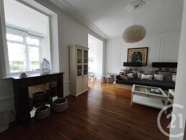 Appartement location à Neufchâteau, Vittel