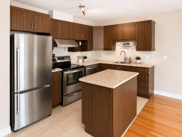 Apartment for rent in St. Leonard's, Quebec