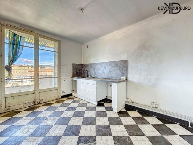 Appartement vente à Largentière, Aubenas