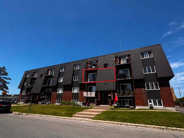 Apartment for rent in Laurentides, Quebec