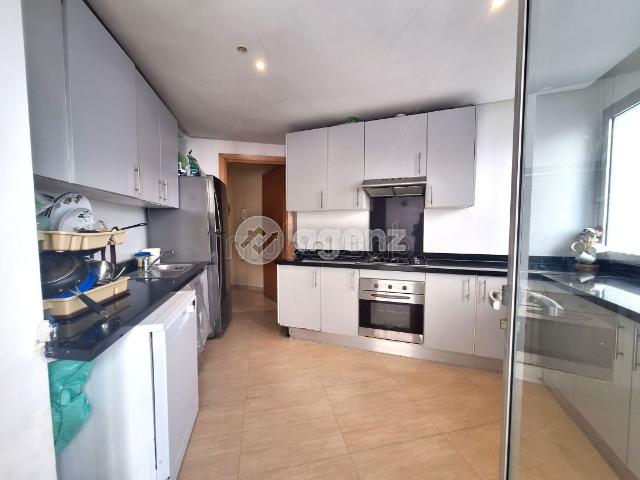 Appartement vente à Anfa, Gharb-Chrarda-Beni Hssen
