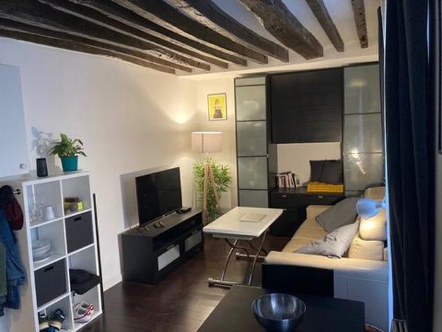 Studio vente à Paris, Quartier de l'Hôpital Saint-Louis Studio vente à Paris, Quartier de l'Hôpital Saint-Louis