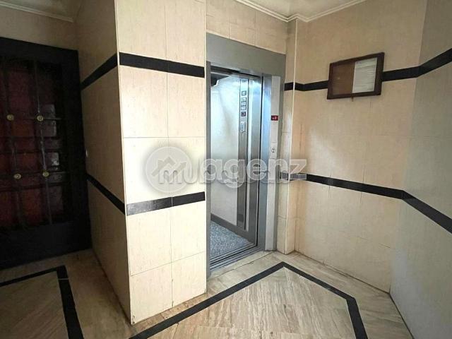 Appartement vente à Anfa, Gharb-Chrarda-Beni Hssen
