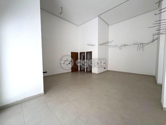 Bureau vente à Anfa, Gharb-Chrarda-Beni Hssen