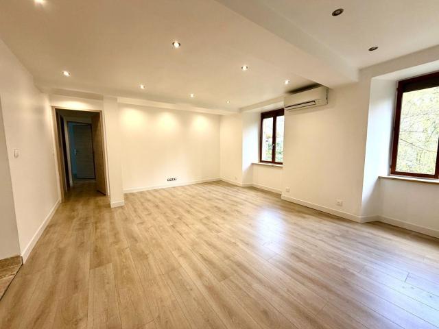 Appartement vente à La Tour-du-Pin, Le Pont-de-beauvoisin