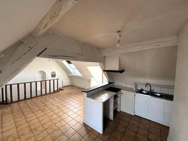Appartement vente à Fontainebleau, Montcourt-fromonville