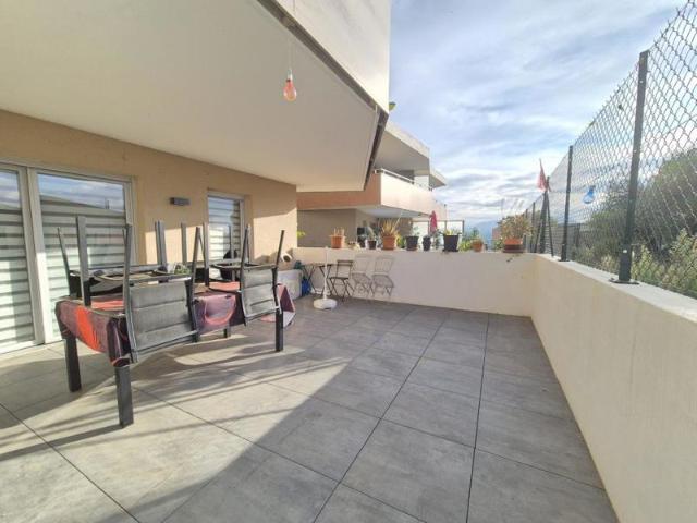 Appartement vente à France métropolitaine, Châteauneuf-villevieille