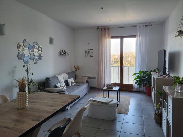 Appartement location à Montblanc, Hérault