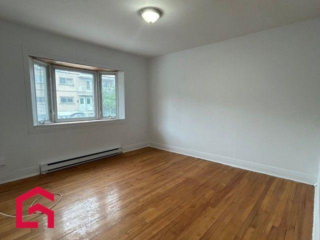 Apartment for rent in St. Leonard's, Quebec