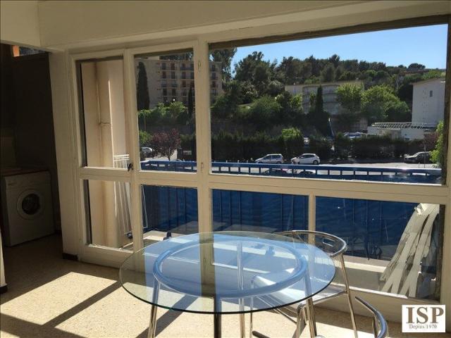 Appartement location à Beaurecueil, Bouches-du-Rhône