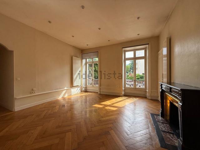 Appartement vente à Centre-Ville, Aix-les-Bains