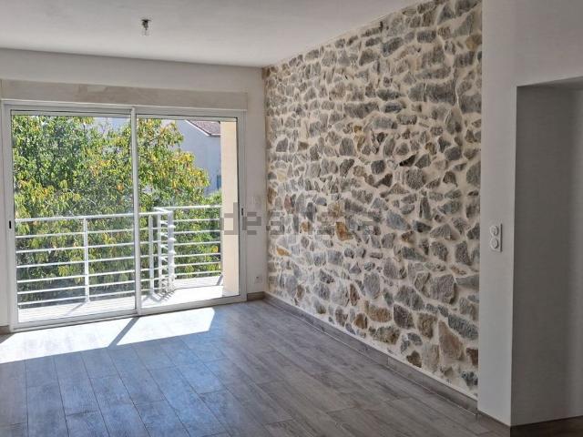 Appartement location à Faubourg du Soleil, Alès