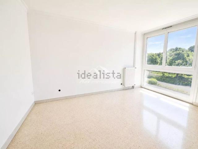 Appartement vente à Faubourg du Soleil, Alès