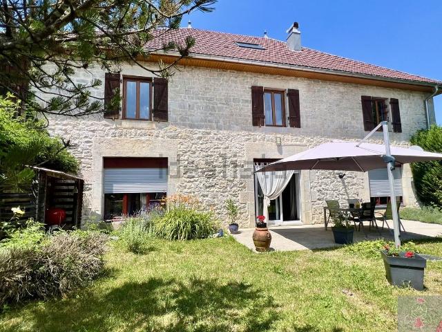 Appartement vente à Andelot-en-Montagne, Jura