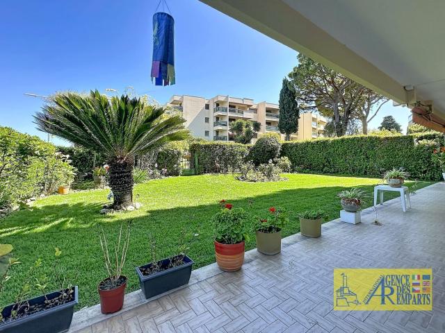 Appartement vente à Centre Ville, Antibes