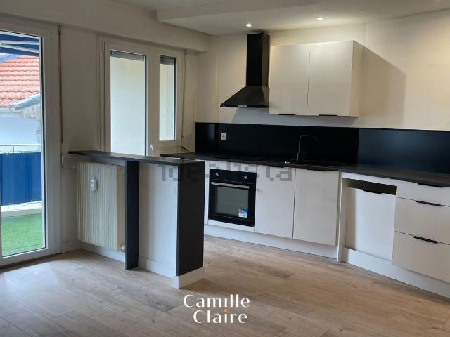 Appartement vente à Centre Ville, Antibes