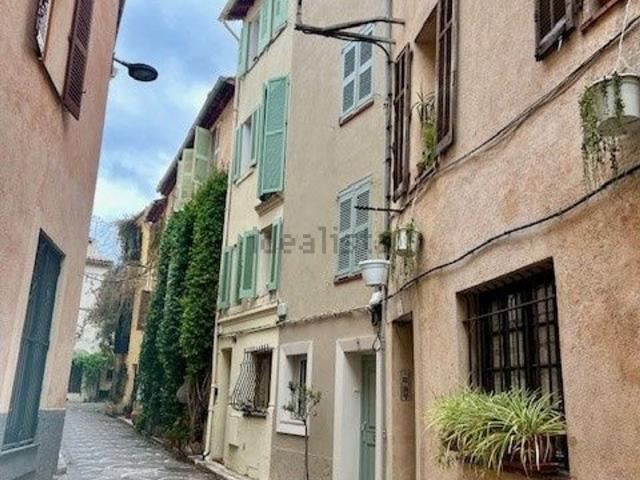 Appartement vente à Centre Ville, Antibes