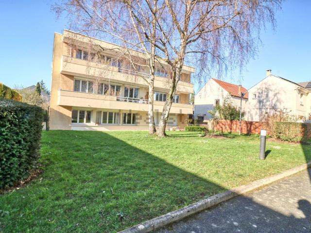 Appartement vente à Les Peupliers, Massy