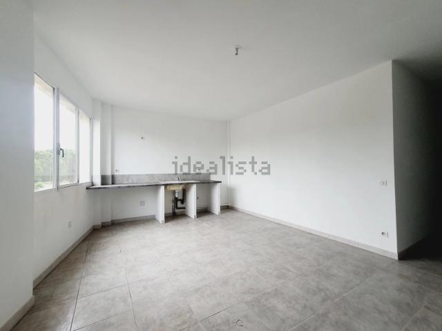 Appartement location à ZI Montée des Bourguignons, Apt