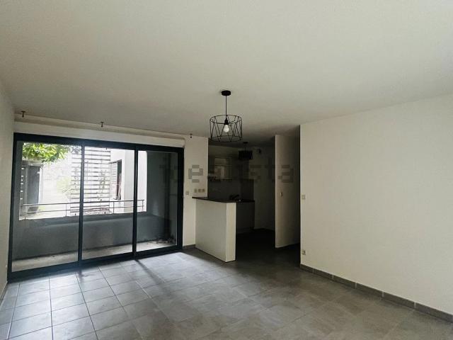 Appartement location à Mouleyrès, Arles