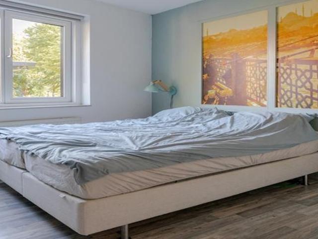 Appartement te huur in Roodenburg, Zuid Holland