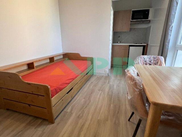 Studio location à Centre-Ville, Athis-Mons