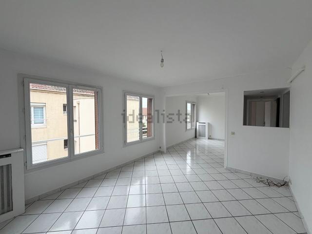 Appartement location à Paray-Vieille-Poste, Essonne