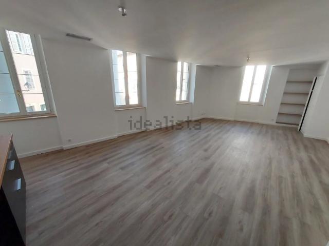 Appartement location à La Vieille Ville, Auch