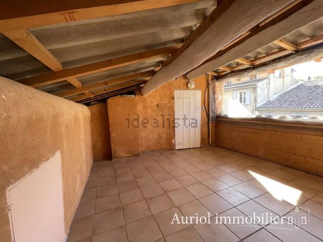 Appartement vente à Lotissement Super Auriol-Sainte-Croix, Auriol