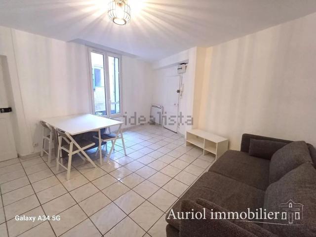 Appartement vente à Lotissement Super Auriol-Sainte-Croix, Auriol