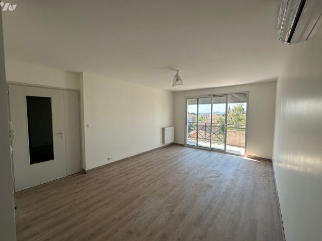 Appartement location à Tournon-sur-Rhône, Davézieux