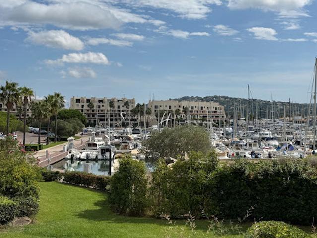 Appartement vente à Arrondissement de Draguignan, Cogolin