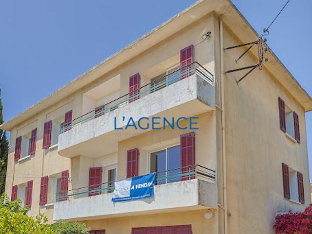 Appartement vente à Arrondissement de Toulon, Hyères