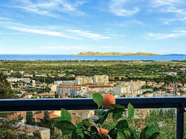 Appartement vente à Arrondissement de Toulon, Hyères