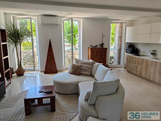 Appartement vente à Arrondissement de Draguignan, Saint-raphaël
