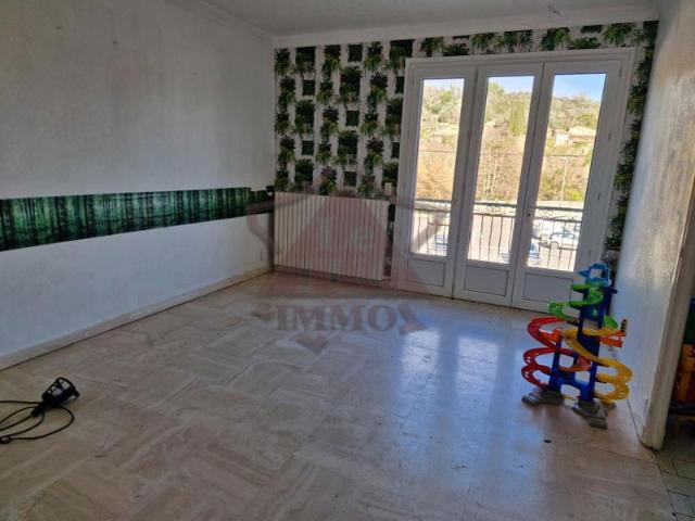 Appartement vente à Alès, Saint-ambroix