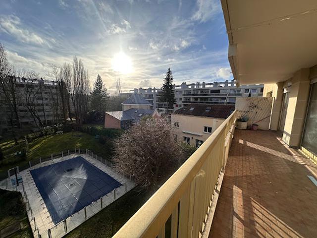 Appartement location à Saint-Germain-en-Laye, Saint-germain-en-laye