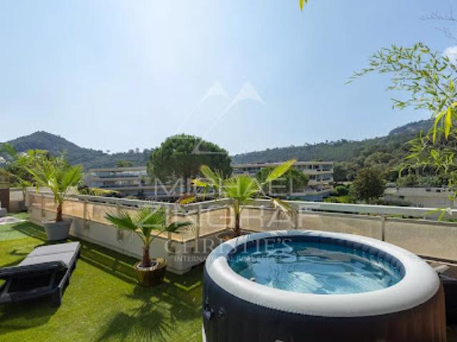 Appartement vente à Mandelieu-la-Napoule, Alpes-Maritimes