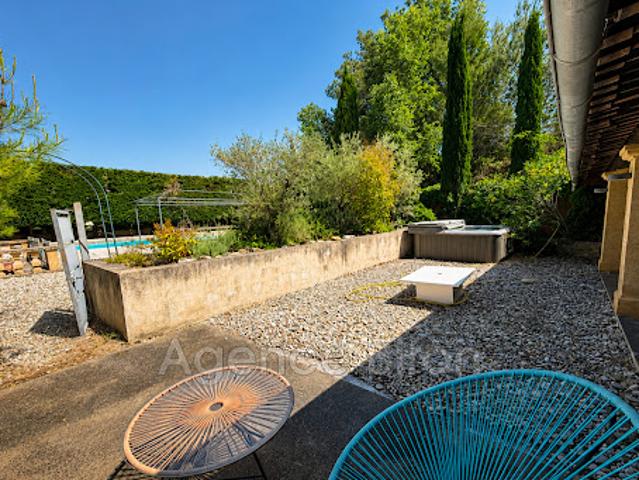 Appartement vente à Aix-en-Provence, Le Puy-sainte-réparade