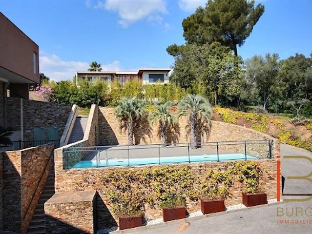Appartement vente à Arrondissement de Draguignan, Saint-raphaël
