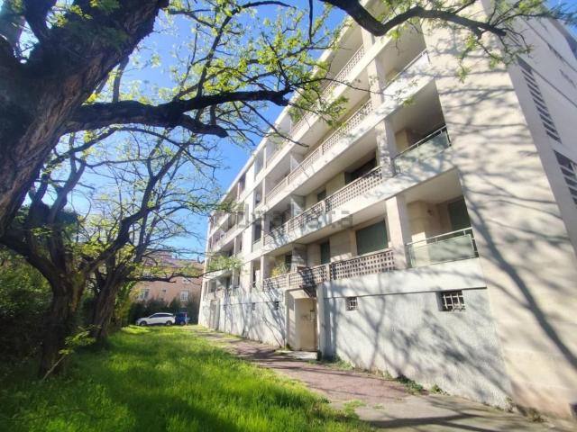 Appartement vente à Quartier Ouest, Avignon